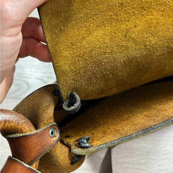 Vintage Leather Hand Tooled Western Style Saddle Shoulder Bag Purse - Picture 7 of 13